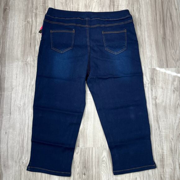 Jvini Women's Denim Capri Stretch Pull On  Jeans Dark Blue Wash Size 2XL - Picture 2 of 9